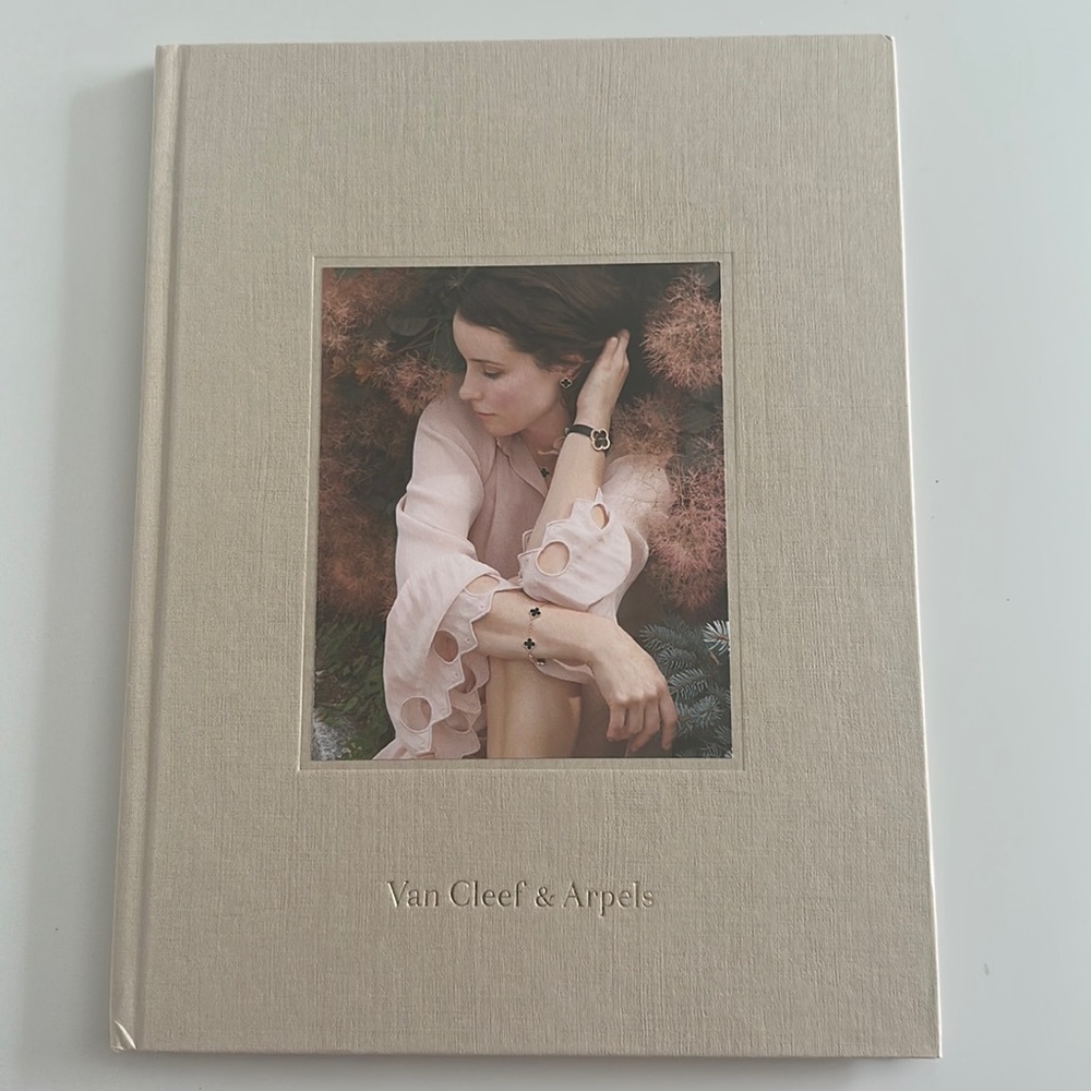 Van Cleef & Arpels Book